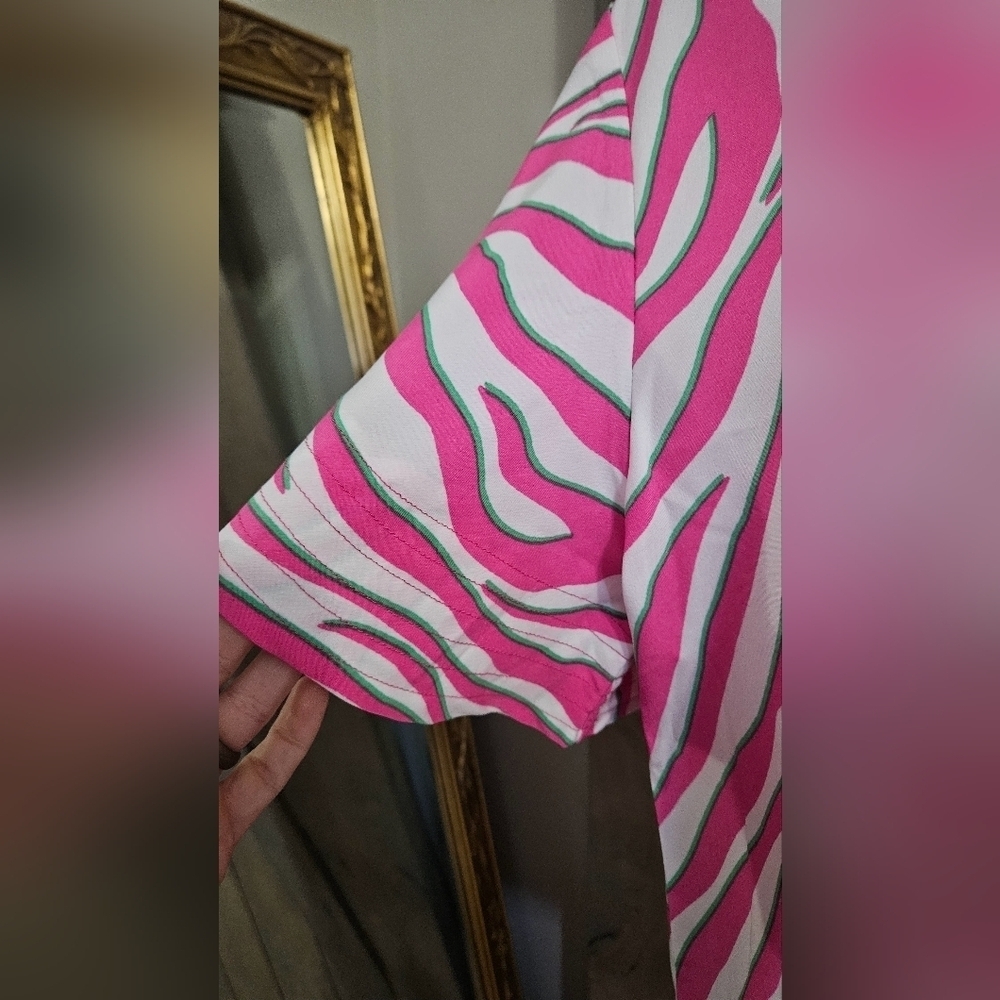 VOY NWT Pink Zebra Print Flutter Sleeve Shift Dress Small - Picture 8 of 13